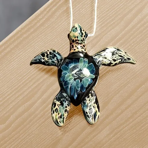 Vista 2 de Colgante de tortuga de cristal, collar con colgante de tortuga marina, regalo de vidrio soplado para mamá o novia, regalo para ella, decoración