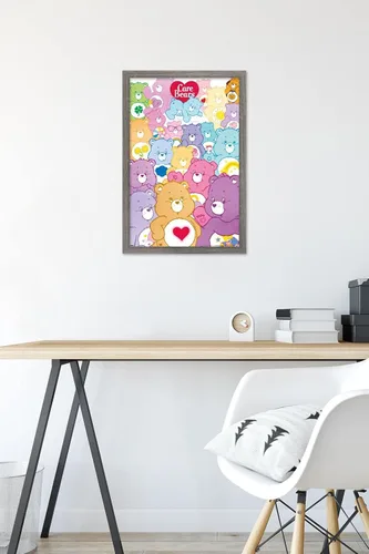 Vista 6 de Trends International Care Bears - Póster de pared de grupo, 14.72 x 22.37 pulgadas, versión enmarcada de madera de granero