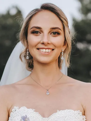 Vista 2 de SWEETV Juego de joyas de boda de lágrima para mujeres, novias, damas de honor, collar de novia de cristal, aretes de gota, disfraz de graduación