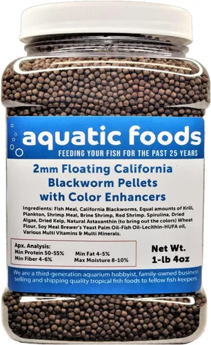 Vista 4 de Pellets flotantes de gusano negro de 0.079 in con potenciadores de color y vitaminas. Ideal para todos los peces tropicales, peces marinos