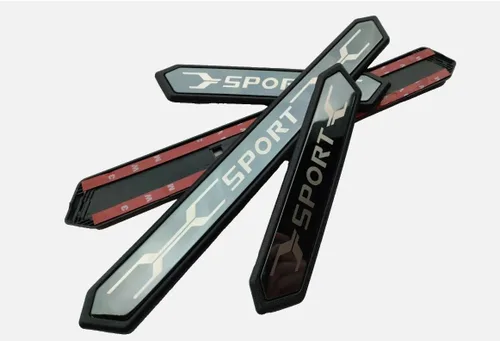 Vista 7 de Protector de umbral de puerta de automóvil, para Toyota Rav4 Corolla Cross 2019 2022, accesorios de protección de borde de puerta de automóvil