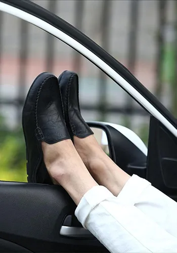 Vista 5 de Go Tour Mocasines casuales de cuero genuino de primera calidad para hombre, transpirables, zapatos de conducción, pantuflas de moda