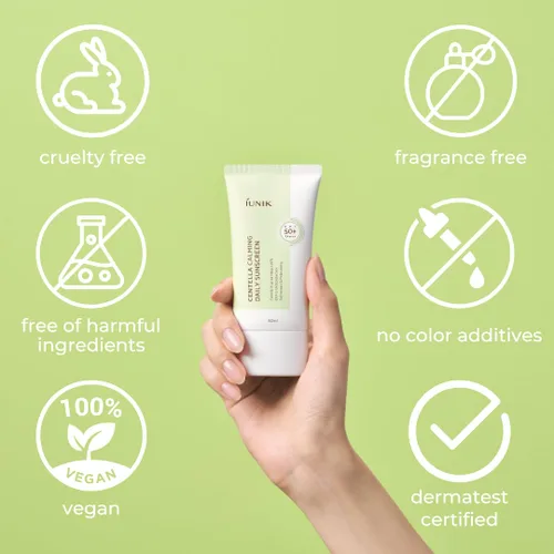 Vista 3 de IUNIK Centella Calming Moisture Daily Sunscreen SPF 50+ PA +++ Mate & No White Cast Centella Asiatica Dry Graso Sensible Vegano Coreano Cuidado