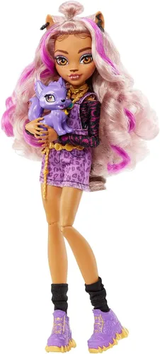 Vista 3 de Muñeca Monster High, Clawdeen Wolf con cabello con rayas púrpuras en su look característico con accesorios de moda y mascota perruna Crescent