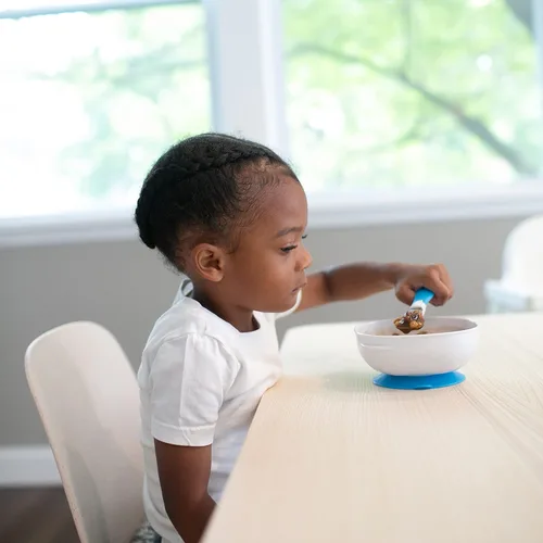 Vista 4 de Dr. Brown's Tazones de succión fuertes antideslizantes para bebés y niños pequeños, alimentación LED para bebés, paquete de 2, sin BPA, 4 meses