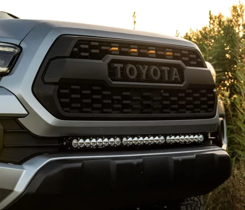Vista 4 de Baja Designs S8 - Kit de luces LED para parachoques de barra LED de 30 pulgadas para camión Toyota Tacoma 2016-21