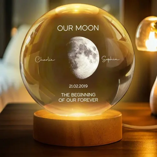 Vista 9 de Pofily Pareja besándose bajo la luz de la luna, Fase lunar personalizada por fecha, luz nocturna LED de bola de cristal personalizada, regalo