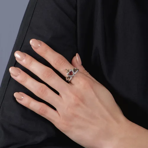 Vista 5 de Enchanted Disney Fine Jewelry 10K Yellow Gold and Sterling Silver with 15 Cttw Diamond and Red Garnet Evil Queen Ring