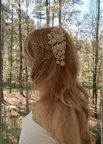 Vista 2 de Bride Wedding Birdcage Veil Short White Lace Bridal Veil with Comb