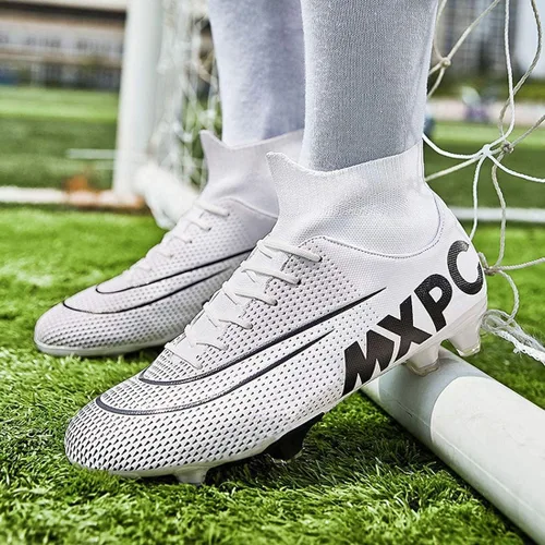 Vista 4 de GTY Botas de fútbol para hombre tacos de fútbol firmes Hightop para entrenamiento atlético