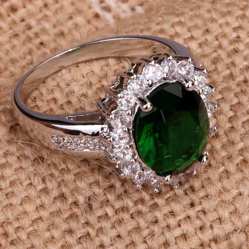Vista 2 de YAZILIND anillo con circonia con forma de esmeralda sobre flor enchapado en plata para mujer, tamaño de regalo