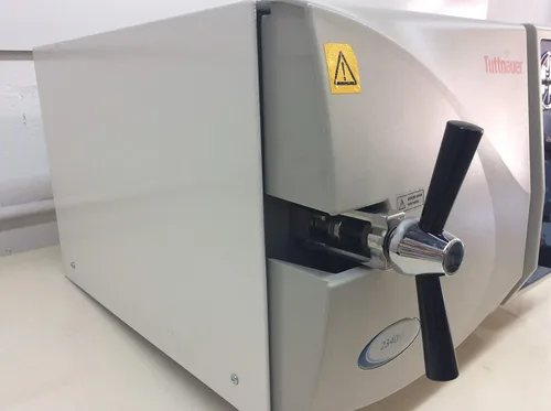 Vista 3 de Tuttnauer Autoclave manual 2340M