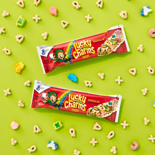 Vista 6 de Lucky Charms Barritas de cereales, barras de aperitivos, 8 unidades, 6.8 onzas (paquete de 6)
