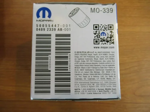 Vista 6 de Dodge Ram 1500 5.7L Hemi Mopar MaxPro 5w20 Kit de cambio de aceite y filtro OEM