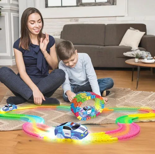 Vista 3 de Mindscope Twister Tracks Neon Glow in the Dark 221 piezas (11 pies) de la serie de emergencia flexible de montaje