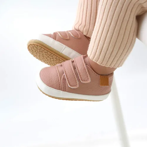 Vista 2 de Zapatos de bebé para niños y niñas, tenis de suela antideslizante, zapatos planos para primeros pasos, zapatos planos y perezosos