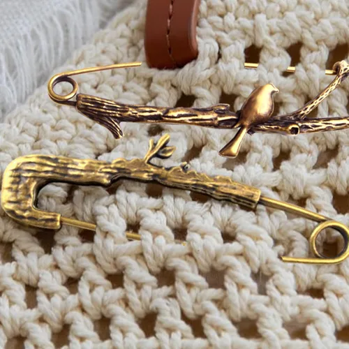 Vista 5 de Extra Large Safety Pins Vintage Crystal Tree Leaf Branch Brooches Big Alloy Heavy Duty Sweater Shawl Clip Brooch Pin for Clothing Dress Skirt Hat