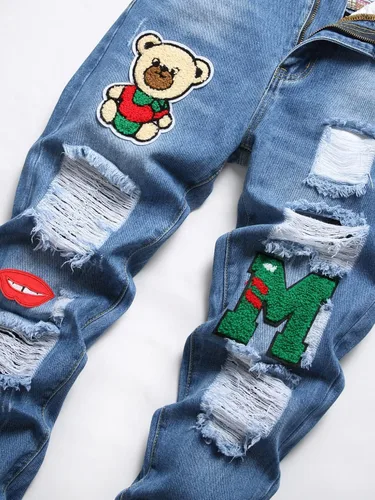 Vista 5 de Jeans para hombre Pantalones de mezclilla rasgados y con detalles de parches de letras (color lavado medio, talla 32)