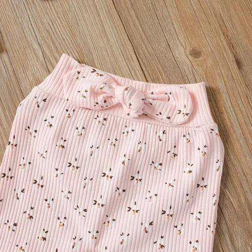 Vista 5 de Conjunto de ropa floral para niñas con volantes y pantalones con lazo, 2 piezas