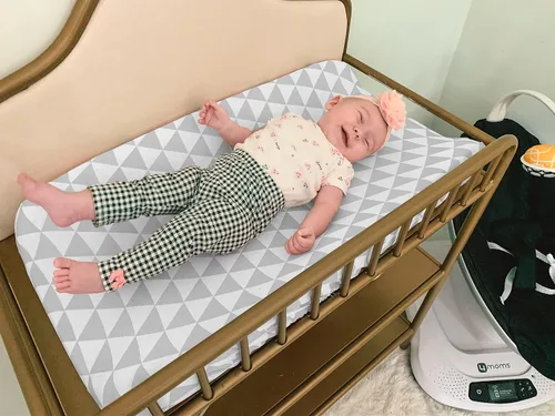 Vista 3 de Funda para cambiador – Paquete de 4 fundas para cambiador de bebé de primera calidad – Funda para cambiador de niño o niña – Jersey puro lavable a