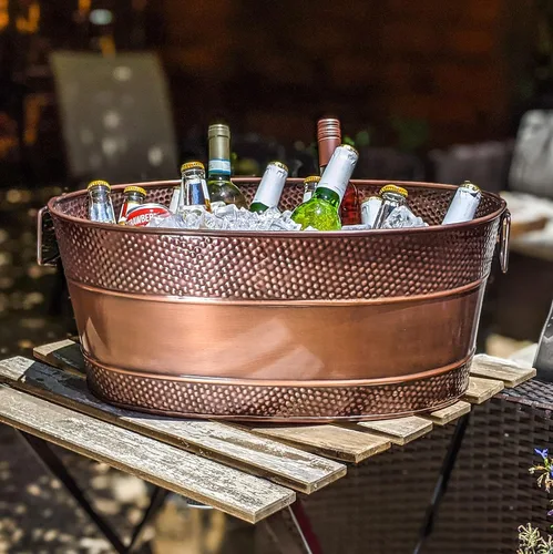 Vista 4 de BREKX Aspen Tina Galvanizada, Enfriador de Hielo y Bebidas de Metal con Acabado de Cobre para Fiestas, Enfriador de Fiestas Sellado Resistente a