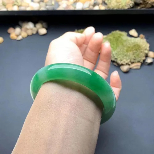 Vista 5 de Nueva pulsera de esmeralda yanglvpiaohua pulsera de moda de alta gama para mujer