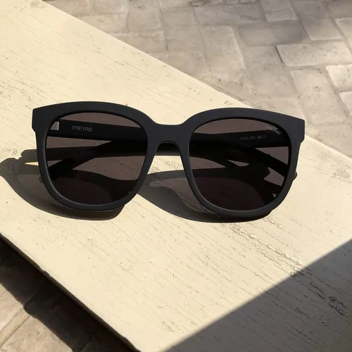 Vista 3 de FREYRS Taylor Designer - Gafas de sol cuadradas de gran tamaño para mujer