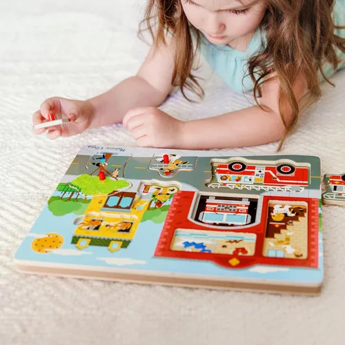 Vista 3 de Melissa & Doug - Rompecabezas con sonido (8 piezas), Estación de bomberos, Multicolor