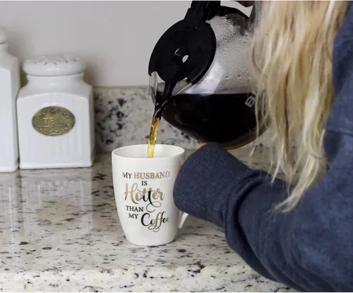 Vista 4 de Lillian Rose Taza de café Funny My Husband is Hotter than my Coffee