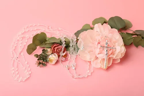Vista 2 de Lazo de Bodas - Lazo de Bodas Artesanal de Bodas - Lasso de Bodas. Hecho con cristales en forma de corazón y una variedad de cuentas de cristal