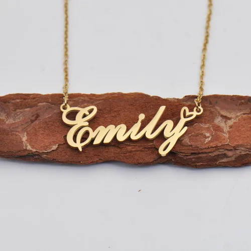 Vista 4 de Aoloshow Collar personalizado con nombre de corazón personalizado con cualquier nombre, joyería de acero inoxidable para mujer, regalo de graduación