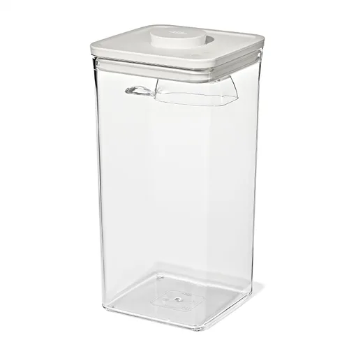 Vista 20 de OXO Good Grips Recipiente POP para mascotas – 2.6 L/2.8 Qt Ideal para hasta 3 libras de comida para perros o 2 libras de comida para gatos Blanco