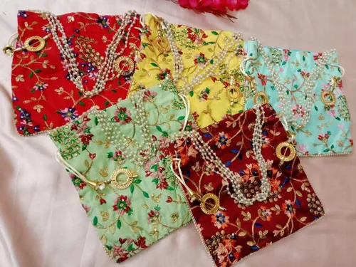 Vista 8 de Bolsas Potli de diseñador para mujer, Rajasthan batwa para bodas y fiestas, bolsa de seda bordada de diseñador étnico indio, bolso de mano