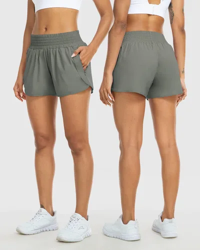 Vista 2 de YEZII Pantalones cortos deportivos para mujer con bolsillos, cintura alta, pantalones cortos de entrenamiento para correr, gimnasio, yoga
