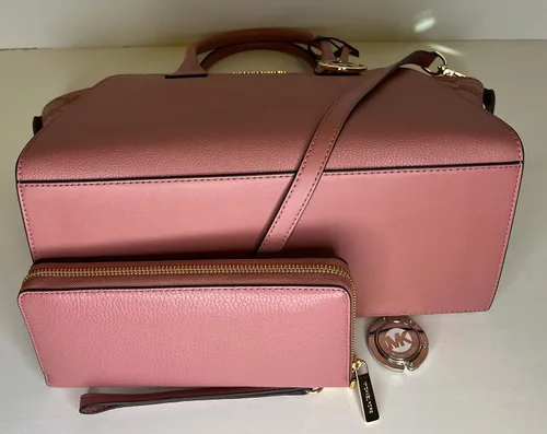 Vista 6 de Michael Kors Avril - Bolso grande con cremallera superior con gancho grande para bolso Continental