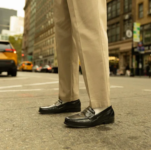 Vista 2 de DOCKERS Colleague para hombre Negro