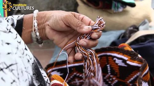 Vista 4 de Bolsos Colombianos, Mochila Wayuu, 100% Original Algodón Colombiano Bolsa De Cubo Hecho A Mano