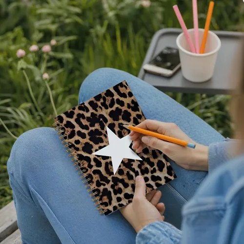 Vista 5 de Cuaderno en espiral con estampado de estrellas de leopardo y guepardo, cuaderno de tapa dura con estampado de guepardo estético funky