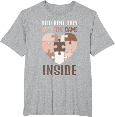 Vista 34 de Camiseta con texto en inglés "Black History Month Different Skin With The Same Love Inside