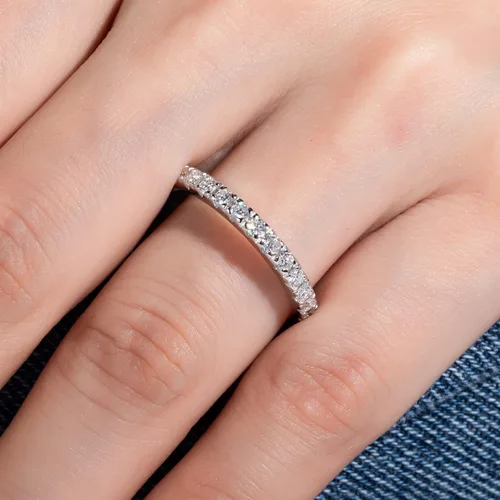 Vista 8 de Anillos de Eternidad de Moissanita 1cttw Color D Claridad VVS1 Corte Redondo Brillante Plata de Ley S925 Apilables Bandas de Boda y Aniversario