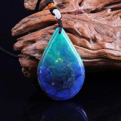 Vista 3 de Colgante fénix para mujer, collar de orgonita Energía Collar de cristal curativo de aventurina verde, Pendant Size6*4*0.7cm, Cristal, aventurina