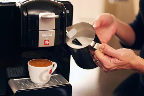 Vista 7 de Gaggia para máquina de café espresso Illy