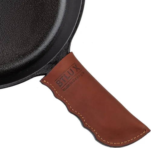 Vista 10 de Orgullosamente fabricado en Georgia con cuero de grano completo - Funda de mango de hierro fundido de cuero, juego de 2 - Funda de mango de hierro