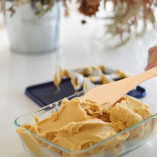 Vista 2 de DOITOOL 20 cuchillos de mantequilla de madera, esparcidores de queso de gelatina de 5.9 pulgadas, esparcidores de mermelada de pan, mini espátulas
