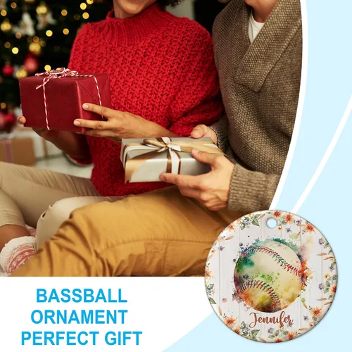 Vista 3 de Hyturtle Adorno de Navidad personalizado para amantes del béisbol, adorno de cerámica con nombre personalizado de Just A Girl Who Loves Baseball