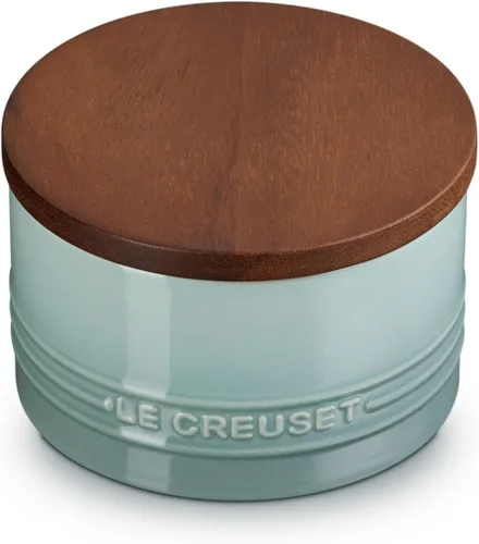 Vista 11 de Le Creuset Signature Salero y Recipiente de Almacenamiento con Tapa de Madera, 26 oz., Cerise