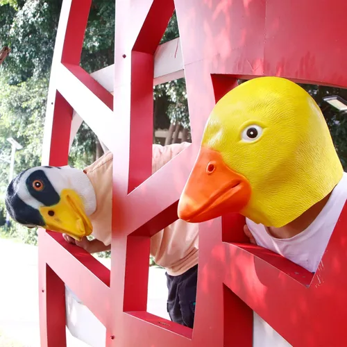 Vista 2 de Molezu Máscara de lujo para Halloween, máscara de cabeza de pato, máscara de látex, disfraz de pico de pato