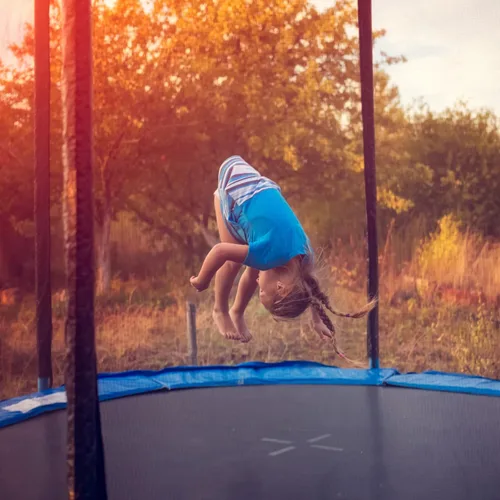 Vista 9 de Goplus Trampolín de 8 pies, 10 pies, 12 pies, 14 pies, 15 pies, 16 pies, aprobado por ASTM, resistente a la intemperie, trampolines recreativos