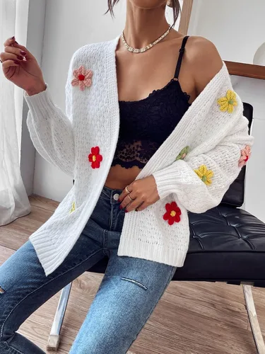 Vista 3 de Verdusa Suéter de punto con apliques florales y manga de obispo para mujer