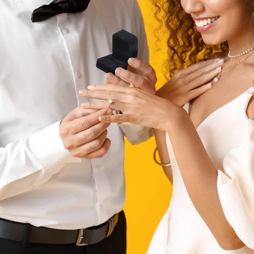 Vista 6 de Maitys 48 cajas de terciopelo para anillos a granel para exhibición de joyas, caja de anillo de compromiso de boda, caja de joyería, cajas